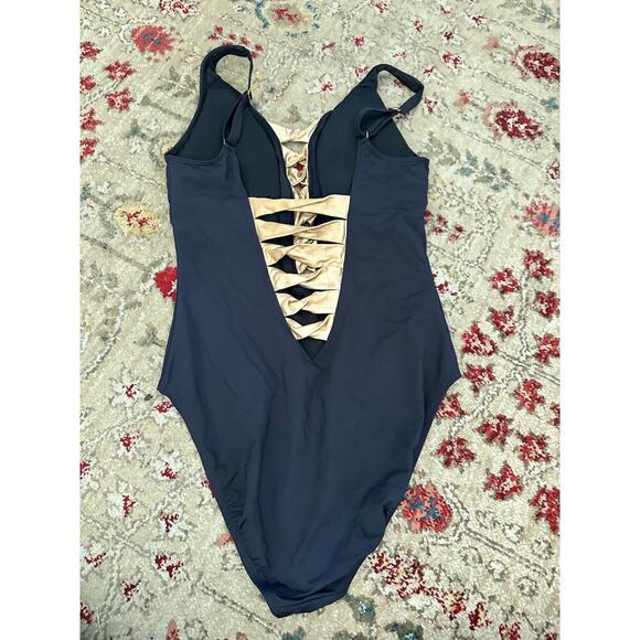 Bleu Rod Beattie Women's Black Twisted-Front One Piece Swimsuit Size 10 - Picture 5 of 7